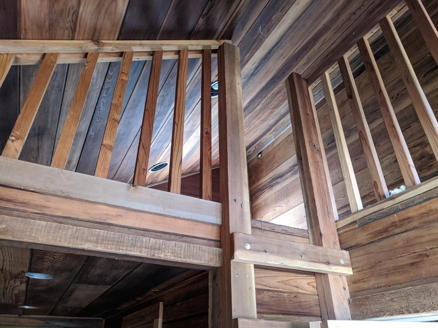60025 Crater Road Bend, OR 97702 - Photo 8 of 16 Sauna Loft