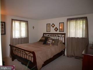 541 8th Avenue Lindenwold, NJ 08021 - Photo 5 of 6 Gallery Image 5