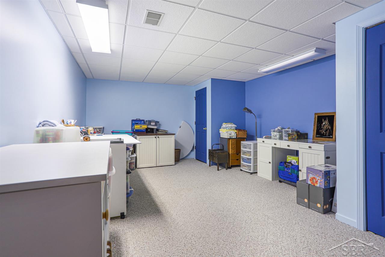 1291 Kennely Road Saginaw, MI 48609 - Photo 39 of 65 50024259-42.JPG