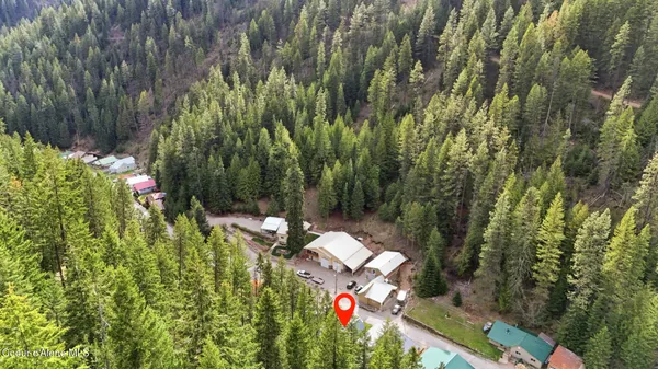 $299,900 | 452 2nd Street, Mullan, ID 83846