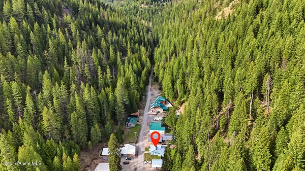 $299,900 | 452 2nd Street, Mullan, ID 83846