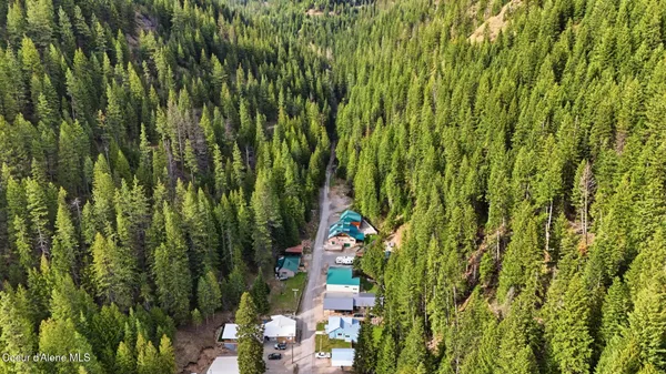 $299,900 | 452 2nd Street, Mullan, ID 83846