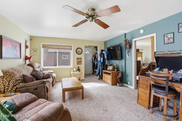 $299,900 | 452 2nd Street, Mullan, ID 83846
