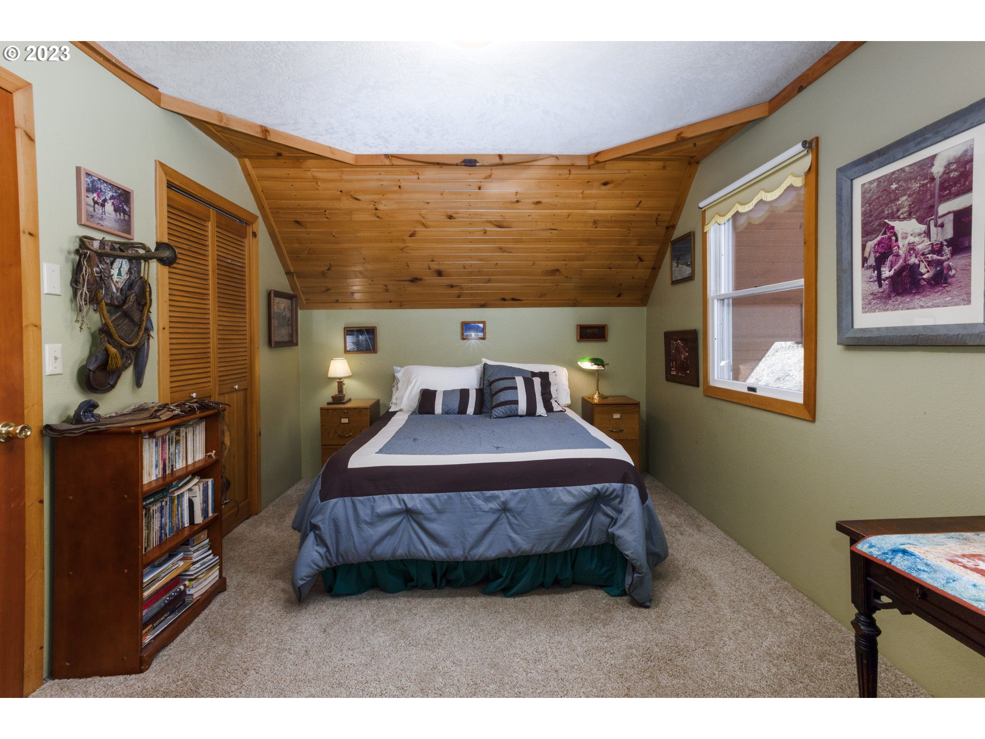 515 Wilson Road Mosier, OR 97040 - Photo 20 of 32 Bedroom
