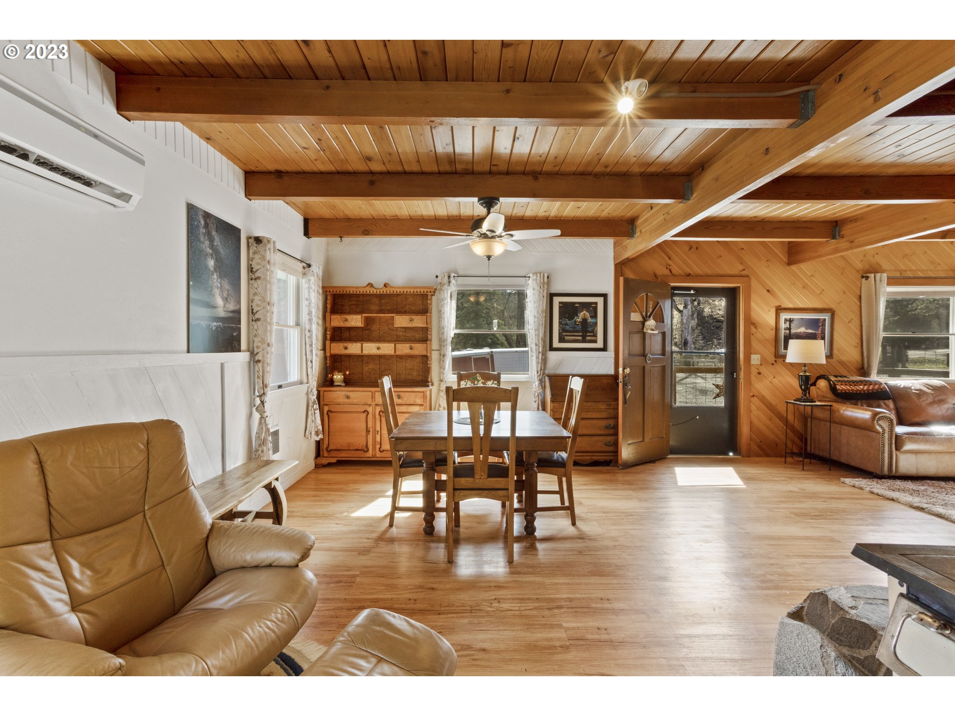 515 Wilson Road Mosier, OR 97040 - Photo 10 of 32 Gallery Image 10