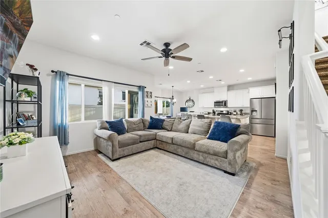 $560,000 | 41250 Winterberry Street, Murrieta, CA 92562