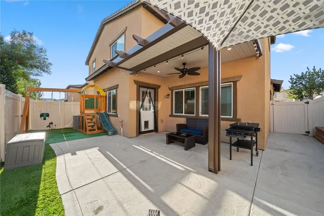 $560,000 | 41250 Winterberry Street, Murrieta, CA 92562