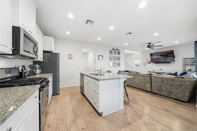 $560,000 | 41250 Winterberry Street, Murrieta, CA 92562