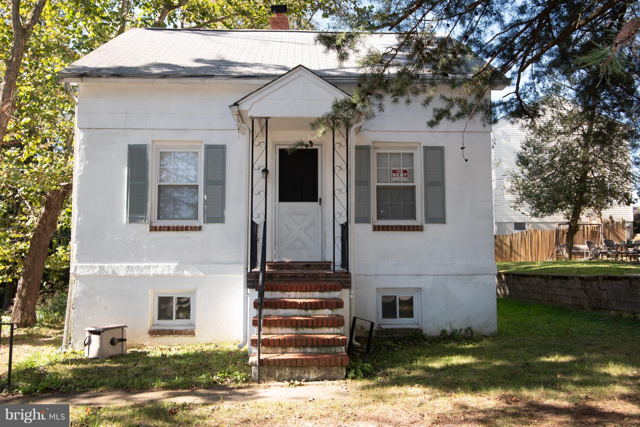 8124 Dalesford Road Baltimore, MD 21234 - Photo 1 of 28