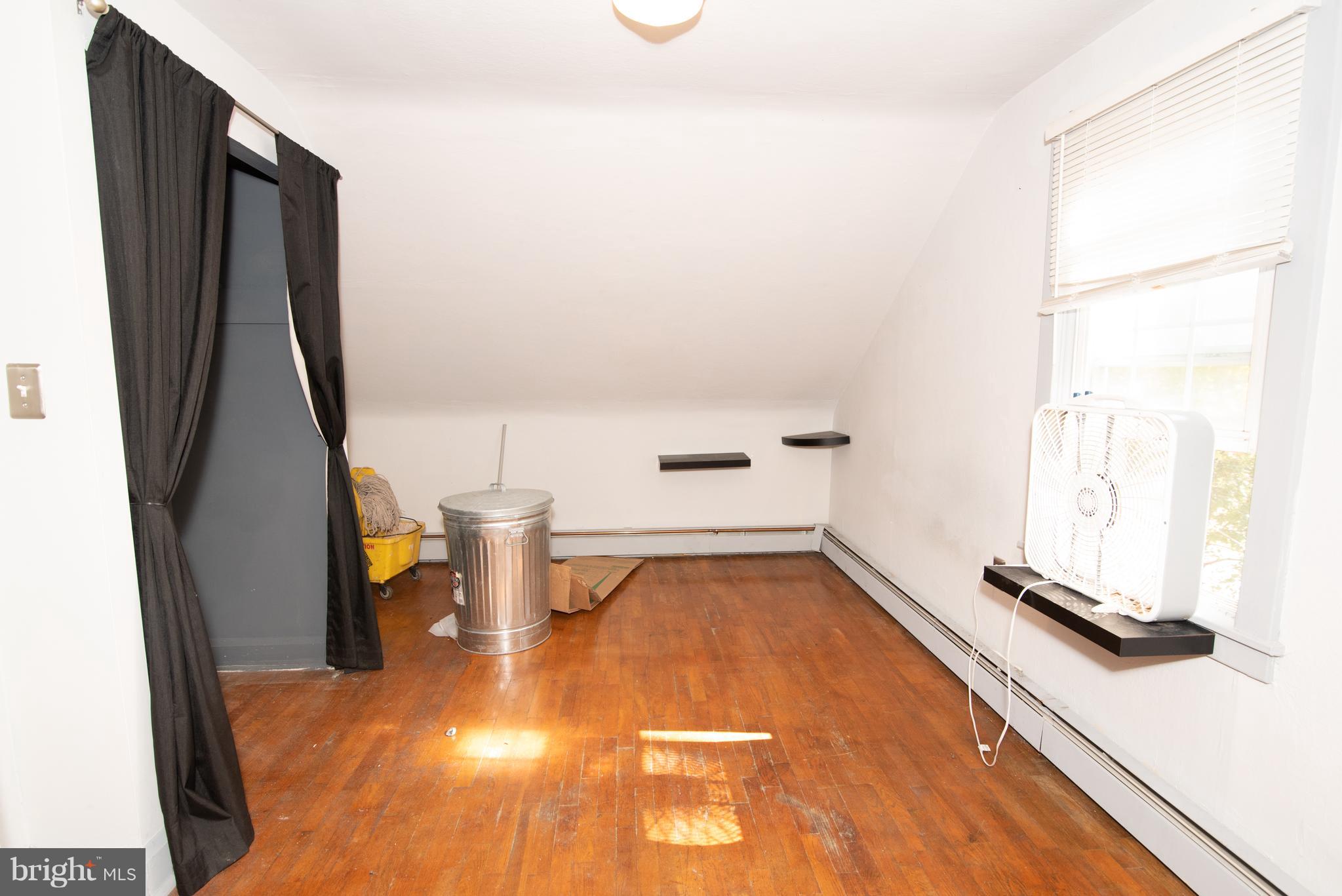 8124 Dalesford Road Baltimore, MD 21234 - Photo 11 of 28