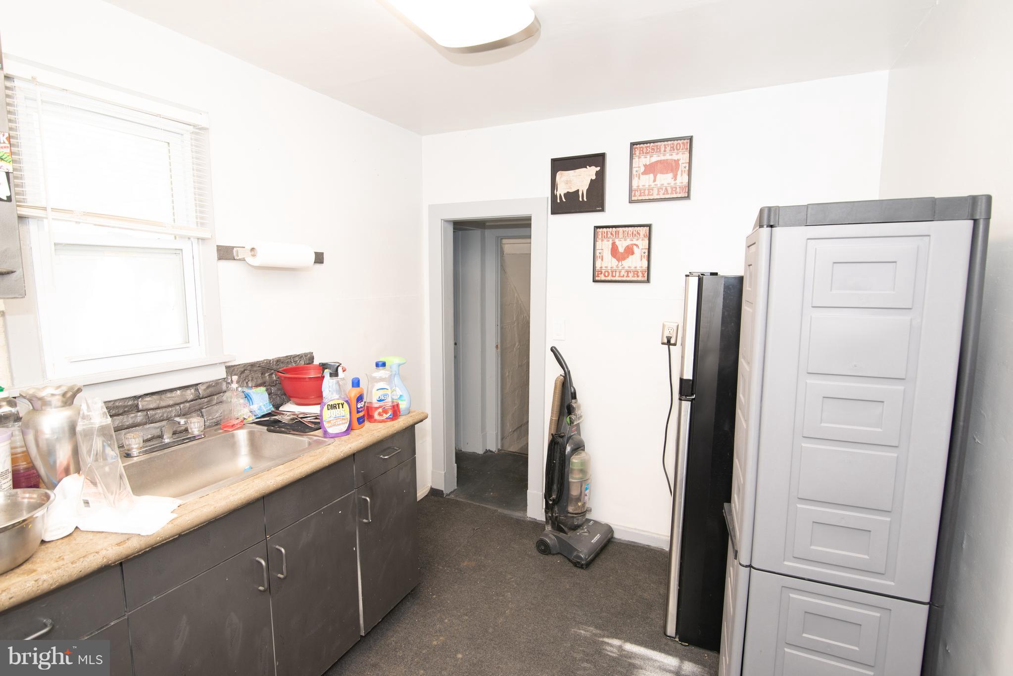 8124 Dalesford Road Baltimore, MD 21234 - Photo 15 of 28