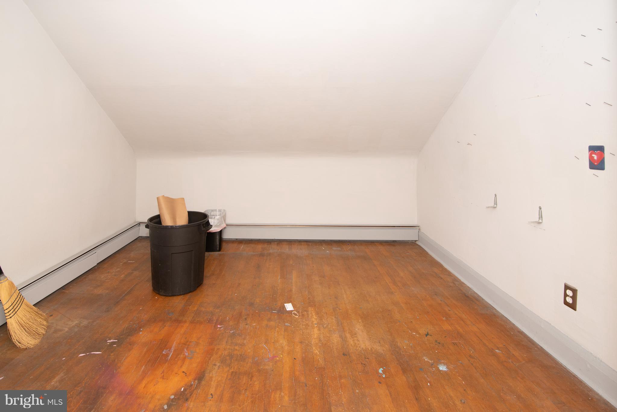 8124 Dalesford Road Baltimore, MD 21234 - Photo 17 of 28