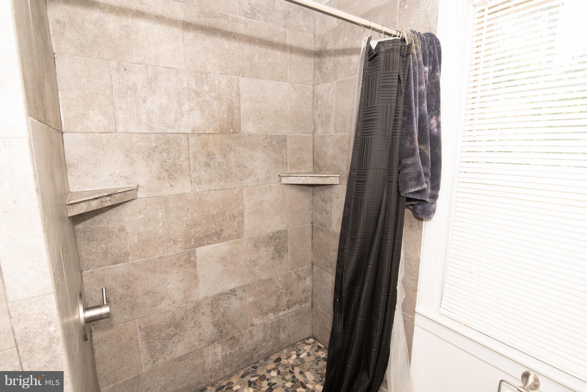 8124 Dalesford Road Baltimore, MD 21234 - Photo 19 of 28