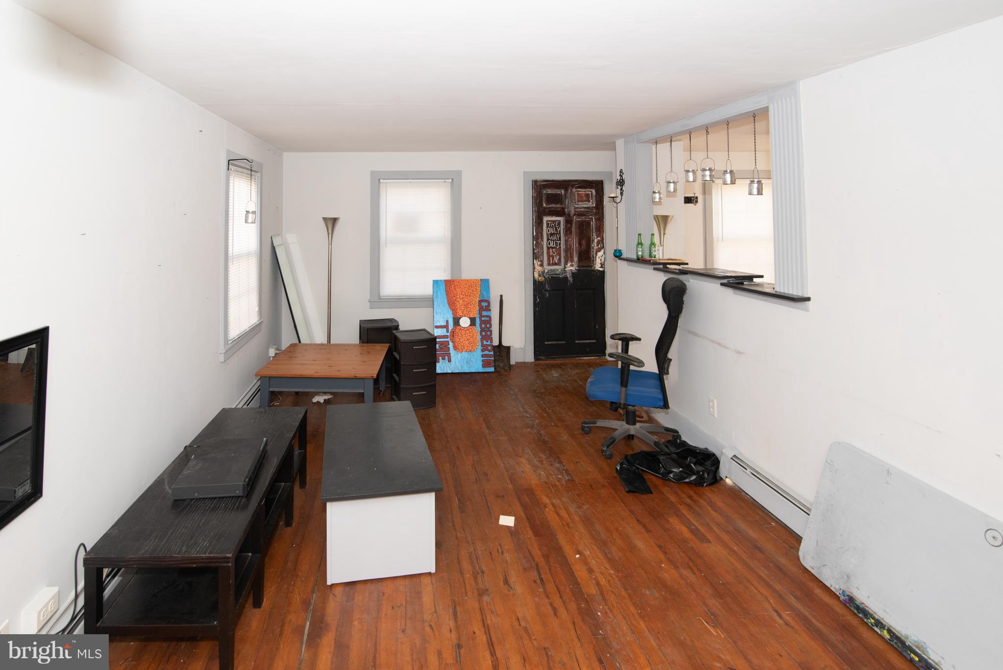 8124 Dalesford Road Baltimore, MD 21234 - Photo 6 of 28