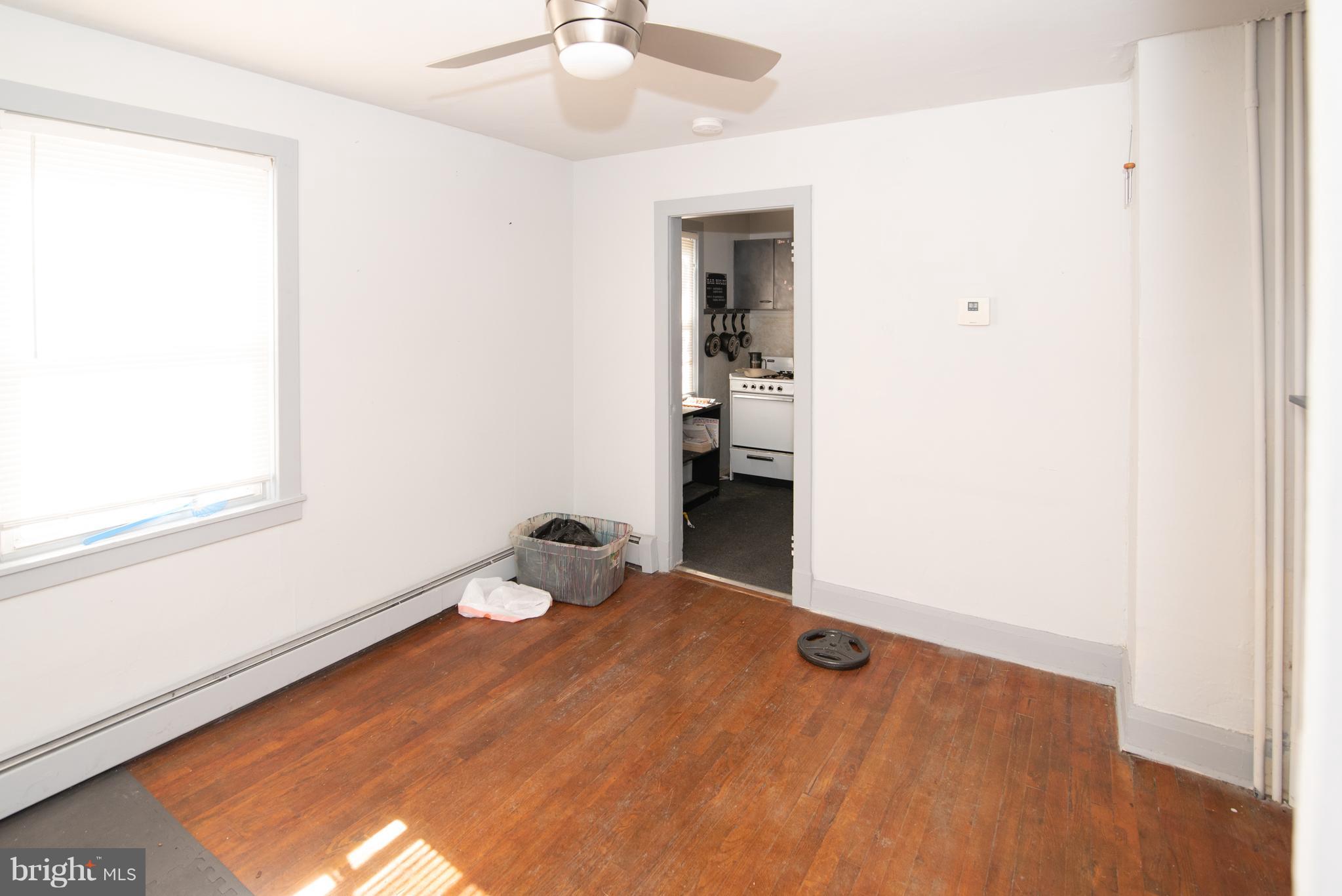 8124 Dalesford Road Baltimore, MD 21234 - Photo 7 of 28