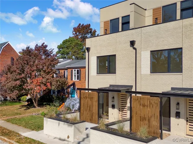 $725,000 | 4508 Grove Avenue, Richmond, VA 23221