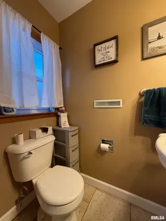 $155,000 | 820 West McDonough Street, Macomb, IL 61455