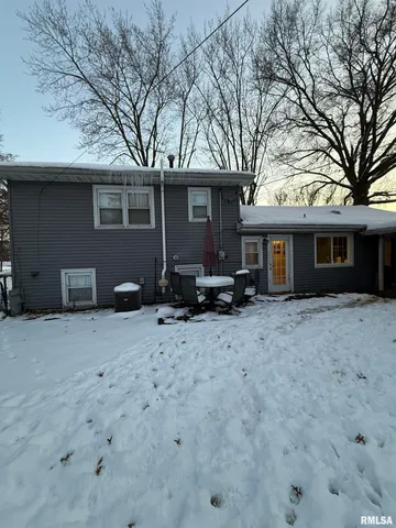 $165,000 | 820 West McDonough Street, Macomb, IL 61455