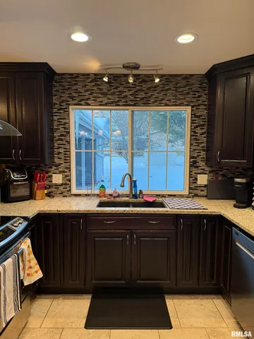 $165,000 | 820 West McDonough Street, Macomb, IL 61455