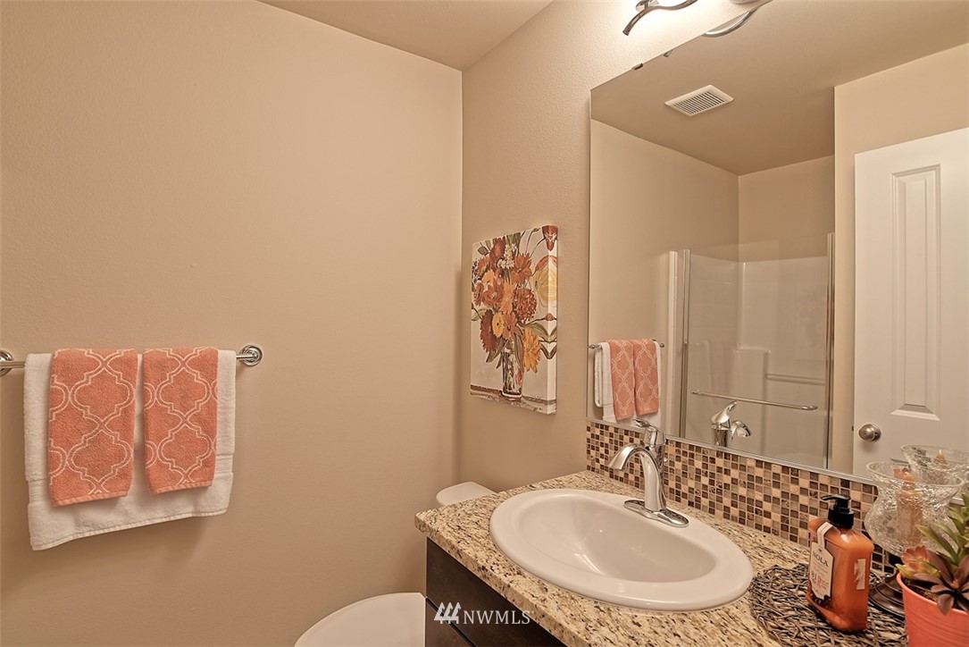 4107 181st Place Southeast Bothell, WA 98012 - Photo 12 of 25 Gallery Image 12