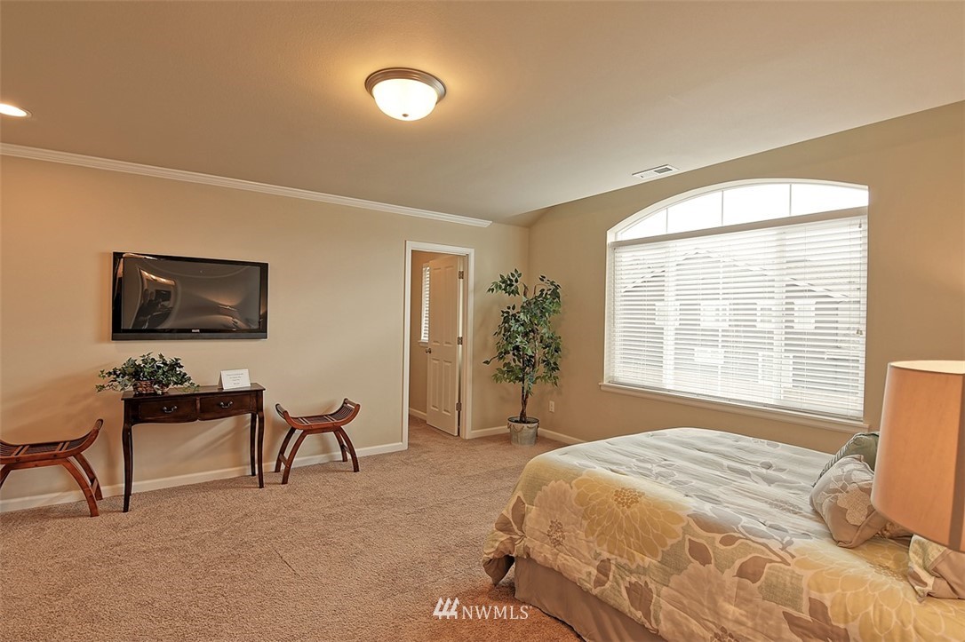 4107 181st Place Southeast Bothell, WA 98012 - Photo 15 of 25 Gallery Image 15