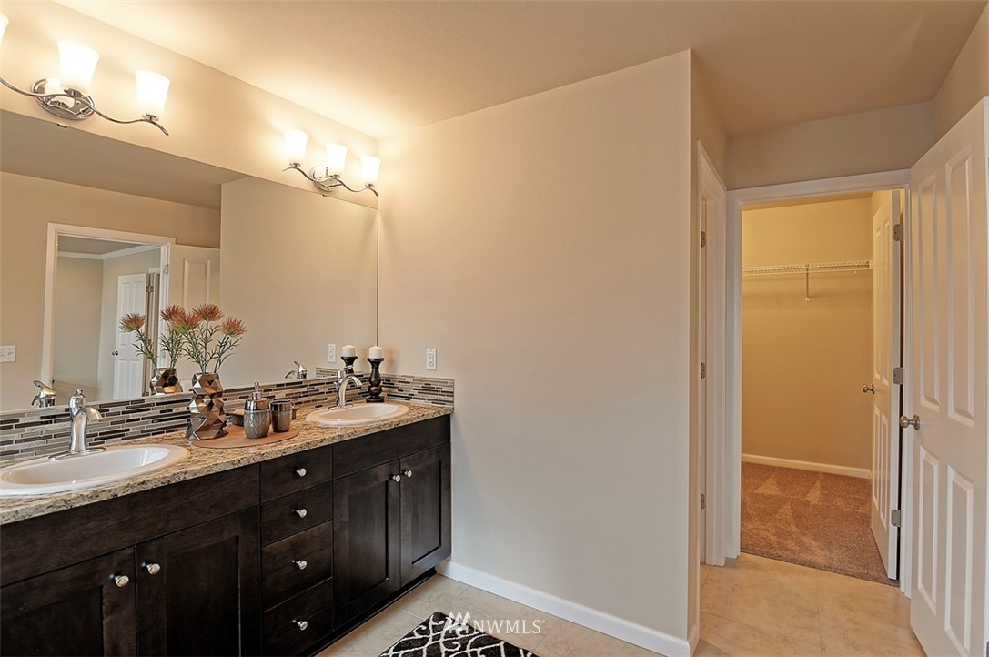 4107 181st Place Southeast Bothell, WA 98012 - Photo 17 of 25 Gallery Image 17