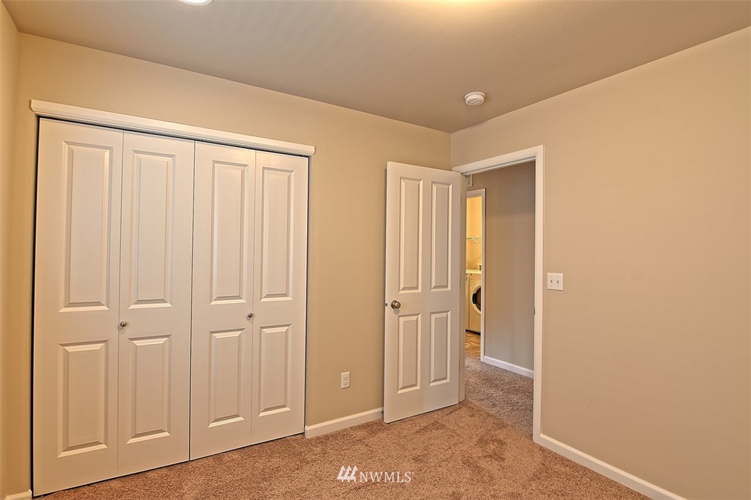 4107 181st Place Southeast Bothell, WA 98012 - Photo 18 of 25 Gallery Image 18