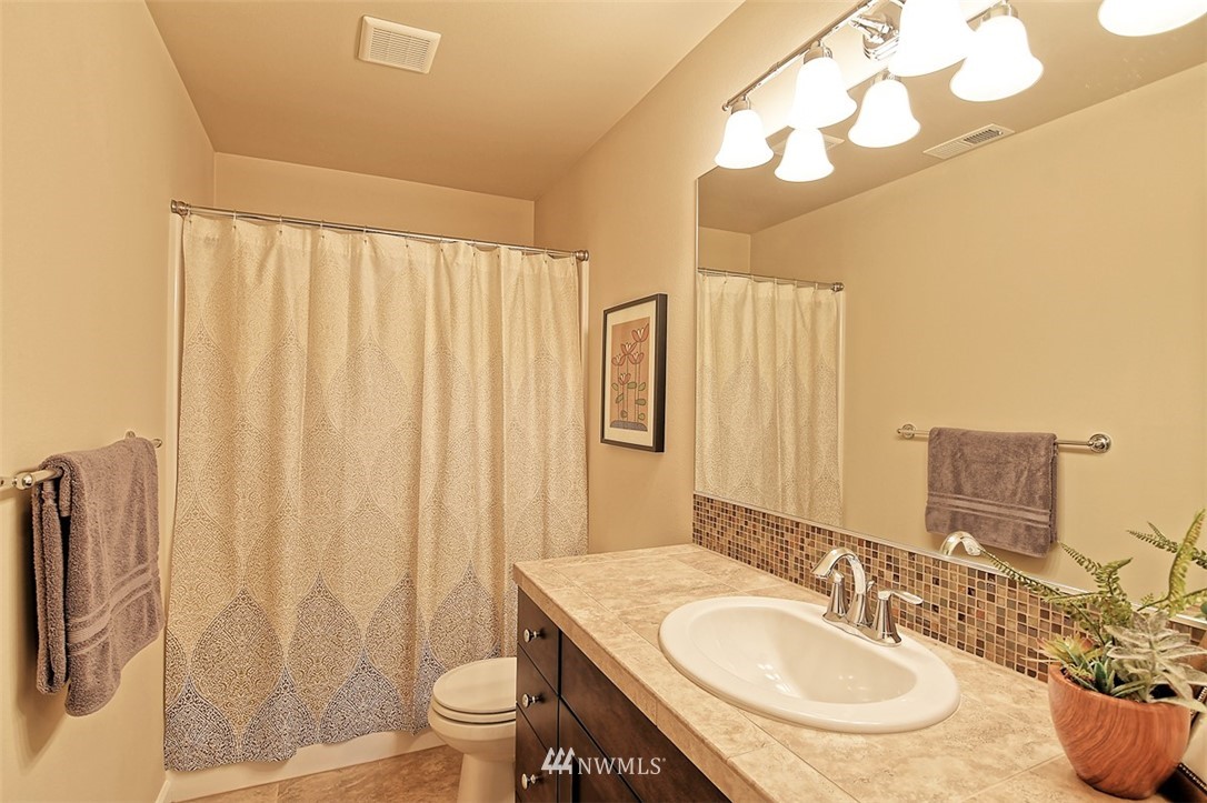 4107 181st Place Southeast Bothell, WA 98012 - Photo 22 of 25 Gallery Image 22
