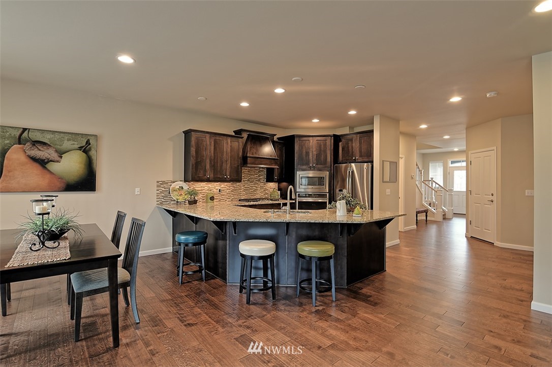 4107 181st Place Southeast Bothell, WA 98012 - Photo 6 of 25 Gallery Image 6
