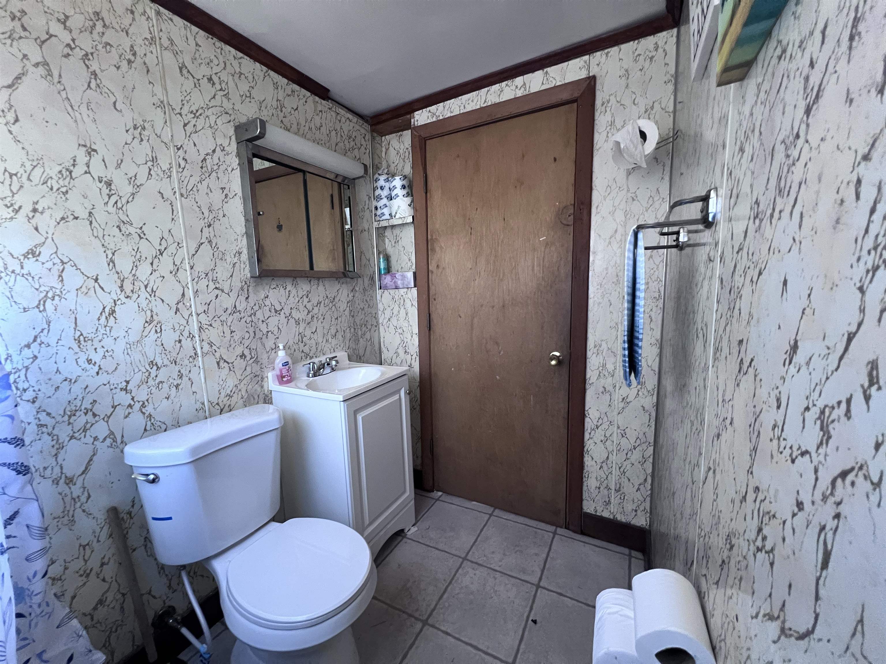 1 Spring Street Hillsborough, NH 03244 - Photo 16 of 16