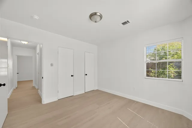 $1,950 | 501 Live Oak Street, Pasadena, TX 77506