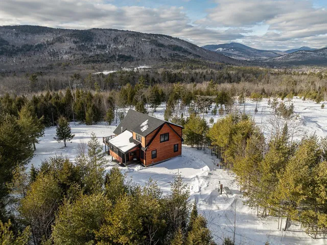 $985,000 | 20 2nd Street, Bethel, ME 04217