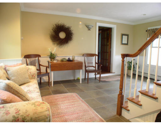 9 Whitmanville Road Westminster, MA 01473 - Photo 7 of 11 Gallery Image 7