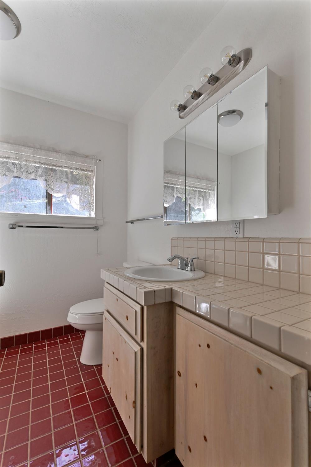 17542 Climax Road Jackson, CA 95642 - Photo 69 of 86