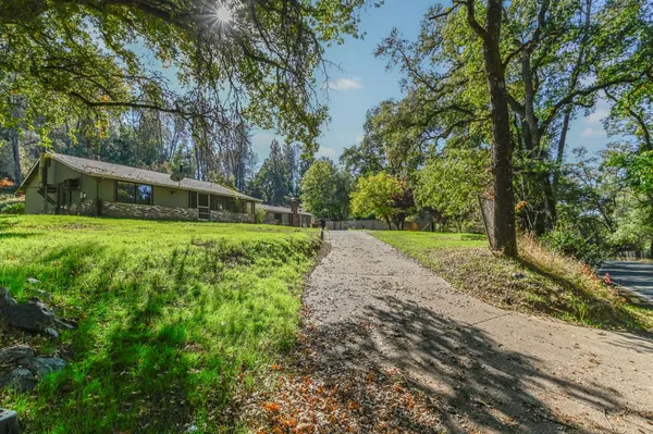 $395,000 | 17542 Climax Road, Jackson, CA 95642
