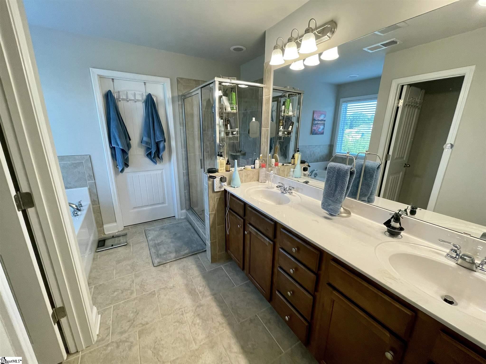 208 Noble Creek Road Woodruff, SC 29388 - Photo 10 of 28 Gallery Image 10