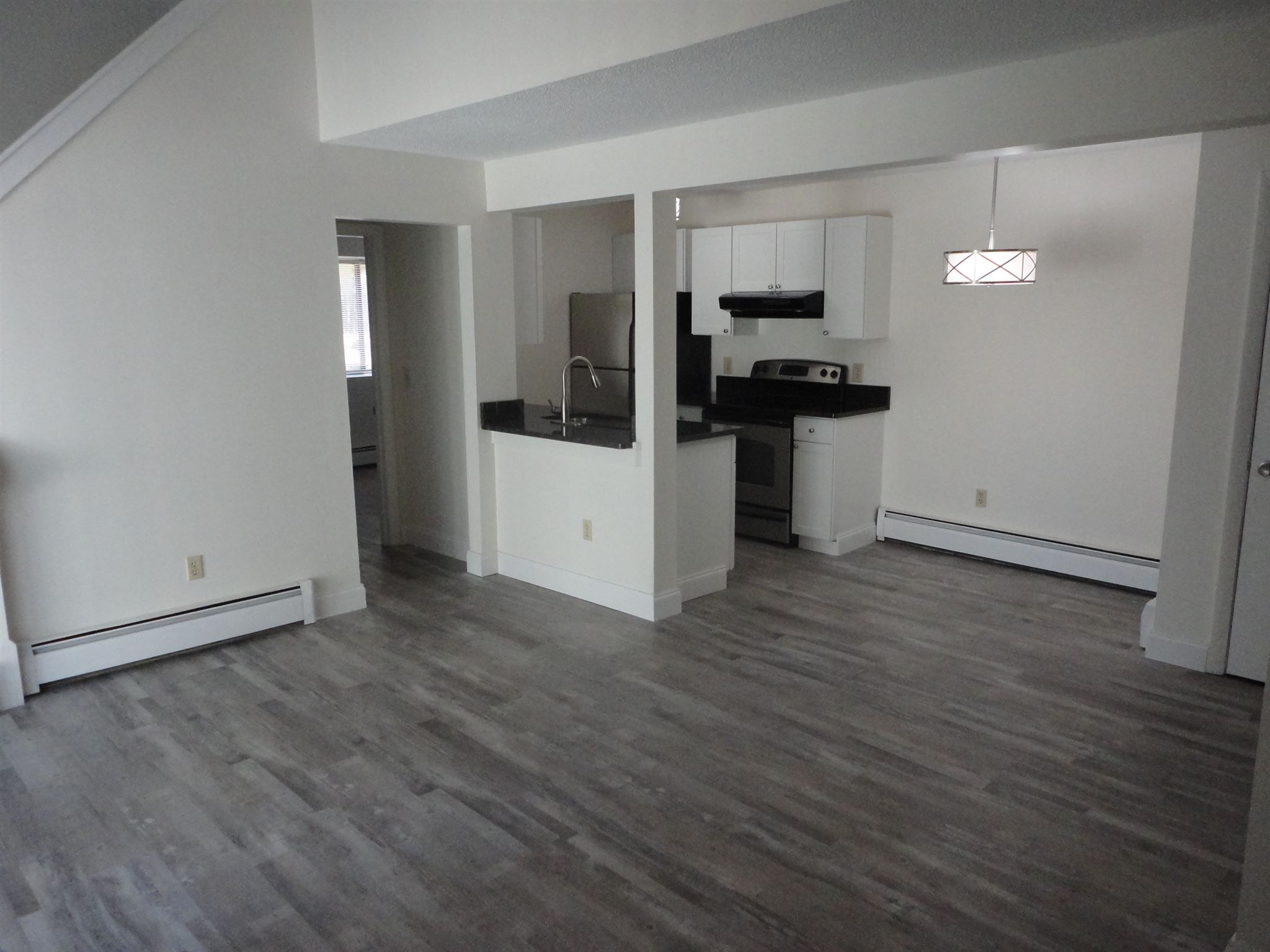 49 Franklin Heights Rochester, NH 03867 - Photo 6 of 23