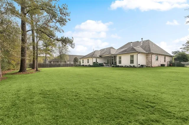 $699,000 | 544 Tallow Tree Drive, Madisonville, LA 70447