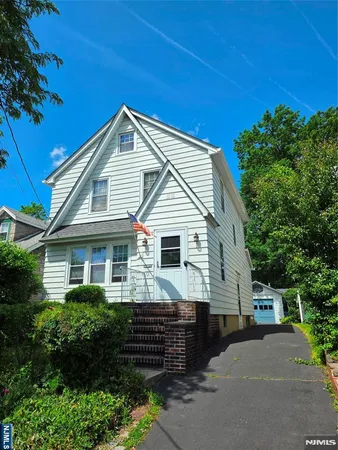 $499,900 | 12 Brook Place, Bloomfield, NJ 07003