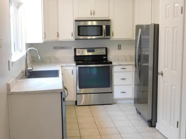 $3,450 | 1482 Hidden Bridge Drive, Mount Pleasant, SC 29464