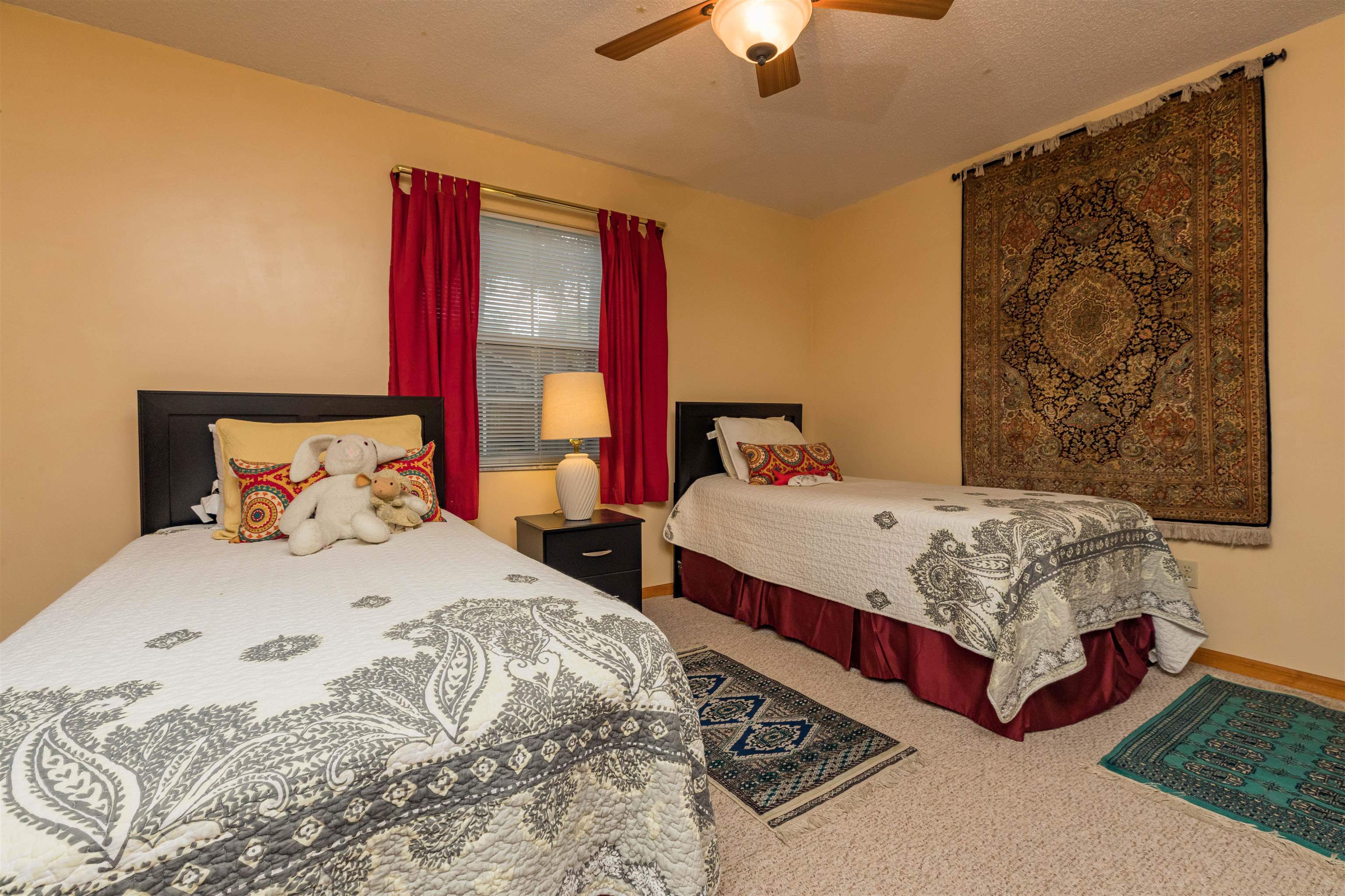 3224 Turtle Creek Road St. Augustine, FL 32086 - Photo 29 of 44 a bedroom with 2 bed and a window