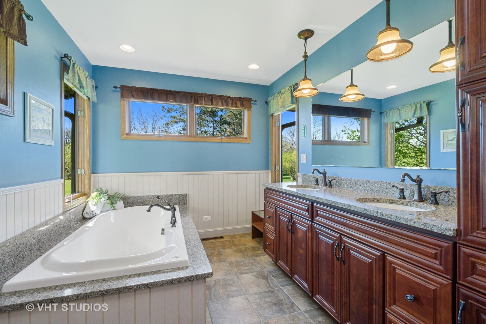 35W372 Ridge Road Dundee, IL 60102 - Photo 14 of 29