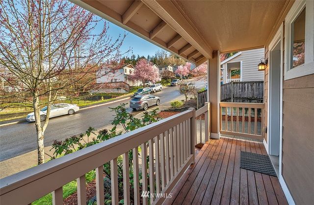 $705,000 | 407 South 53rd Place, Renton, WA 98055