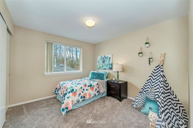 $705,000 | 407 South 53rd Place, Renton, WA 98055