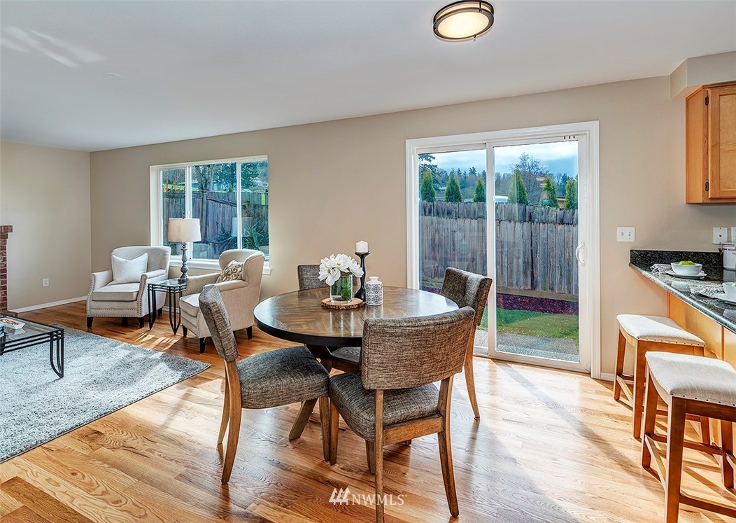 407 South 53rd Place Renton, WA 98055 - Photo 8 of 23 Gallery Image 8