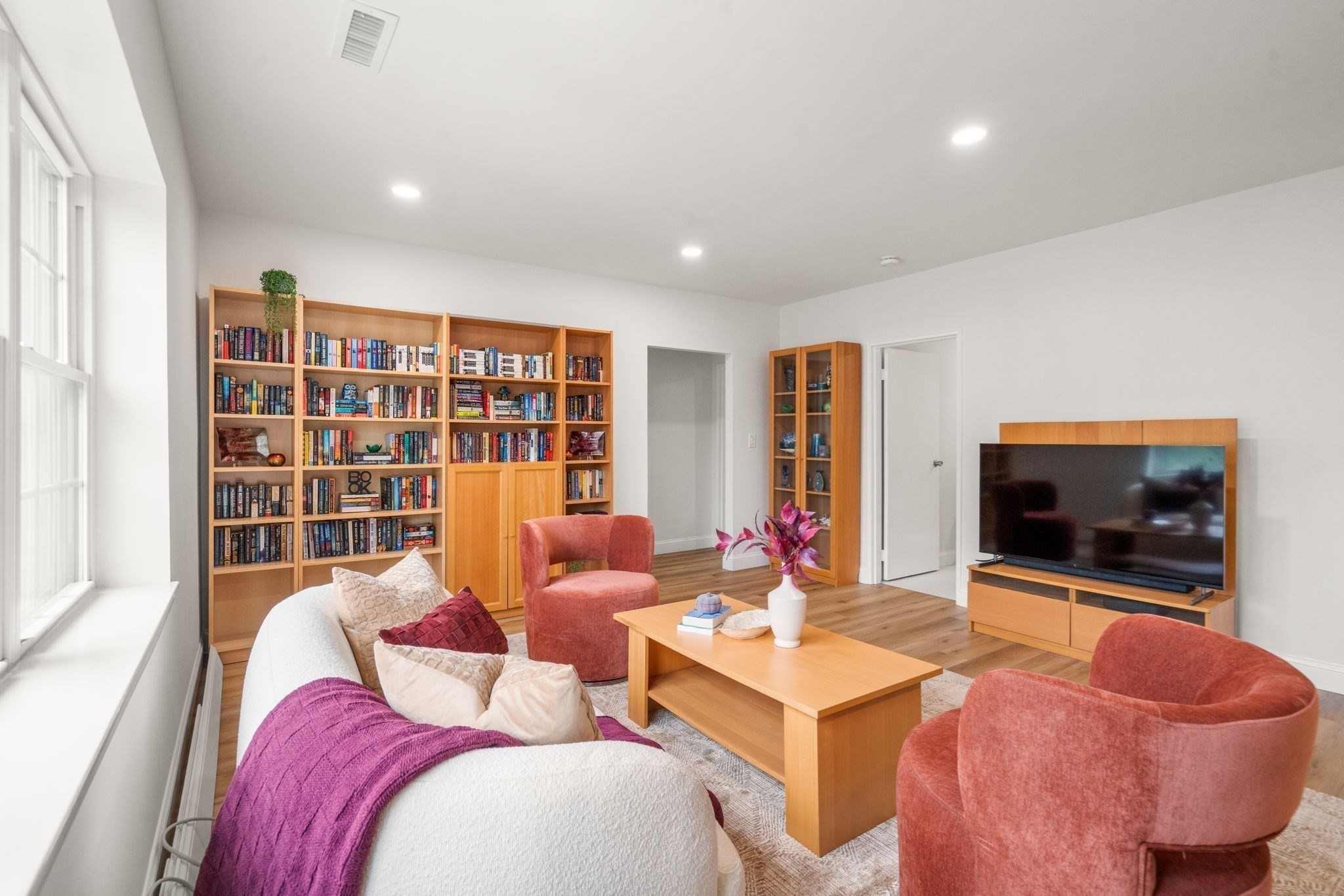 116 Lake Shore Road, Unit 3 Boston, MA 02135 - Photo 5 of 25 Gallery Image 5