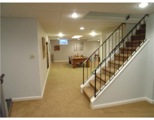 504 Beaver Road Edgeworth, PA 15143 - Photo 12 of 18 Den/Family/Great Room. wall to wall c arpeting, plenty of lighting, sauna, full bathroom, work room, additional room