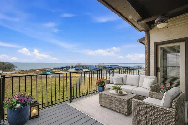 $229,000 | 275 Henry M Chandler Drive, Rockwall, TX 75032