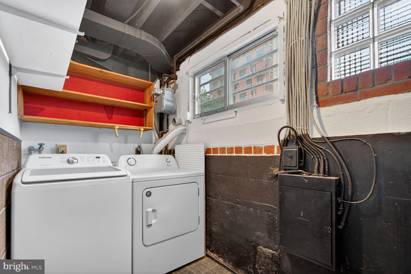301 I Street Southwest, Unit 108 Washington, DC 20024 - Photo 18 of 21 Laundry room
