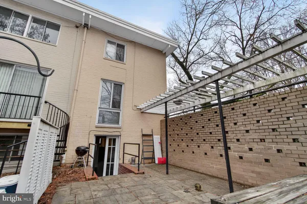 $695,000 | 301 I Street Southwest, Unit 108, Washington, DC 20024